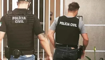 Prints em celular mostram plano de filho para envenenar própria mãe adotiva — Fo