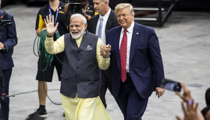 Trump anuncia acordo comercial entre EUA e Índia, que vai parar de comprar petróleo da Rússia