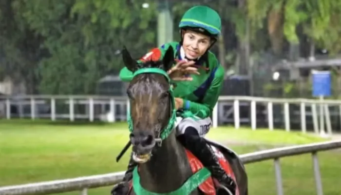 Jovem Promessa do Turfe Morre aos 16 Anos Após Acidente em Corrida