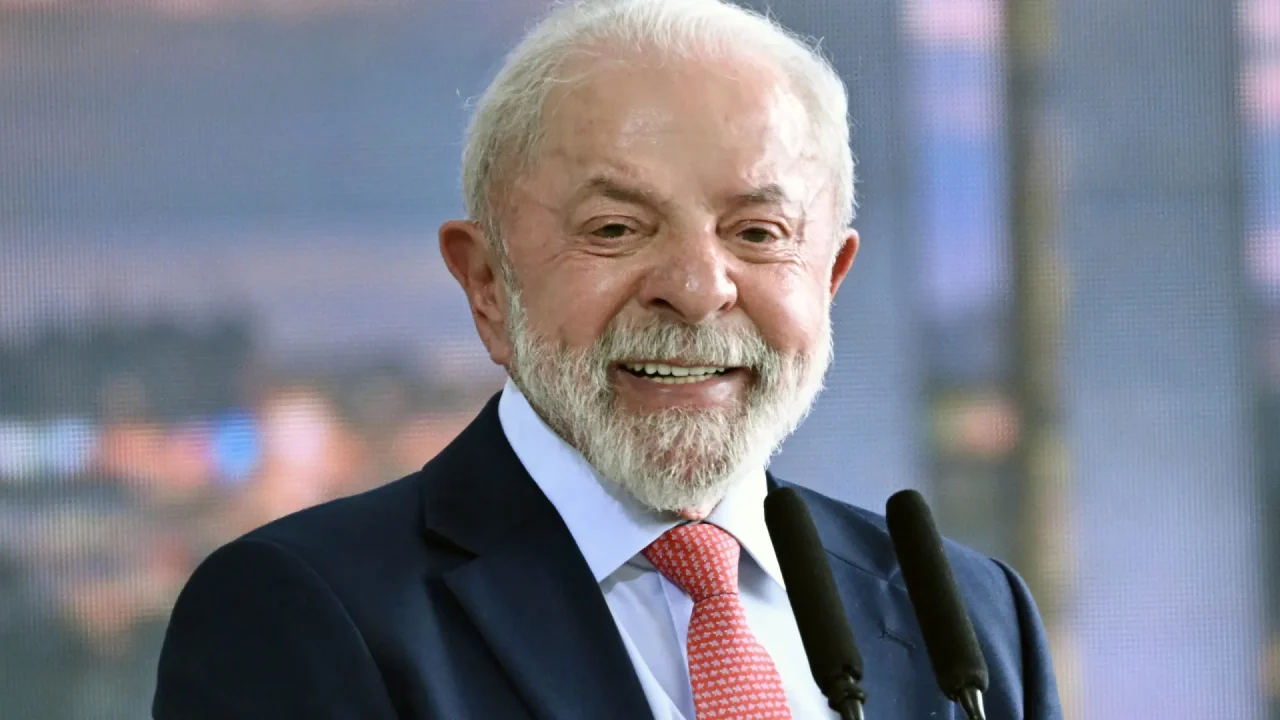 naom_6970de63c407e Lula durante a inauguração do centro de emergência. — Foto: Notícias ao Minuto