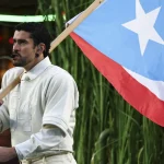 Bad Bunny durante apresentação — Foto: Notícias ao Minuto