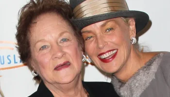 Sharon Stone chora ao falar da morte da mãe: "Tive deixá-la partir" — Foto: Shar