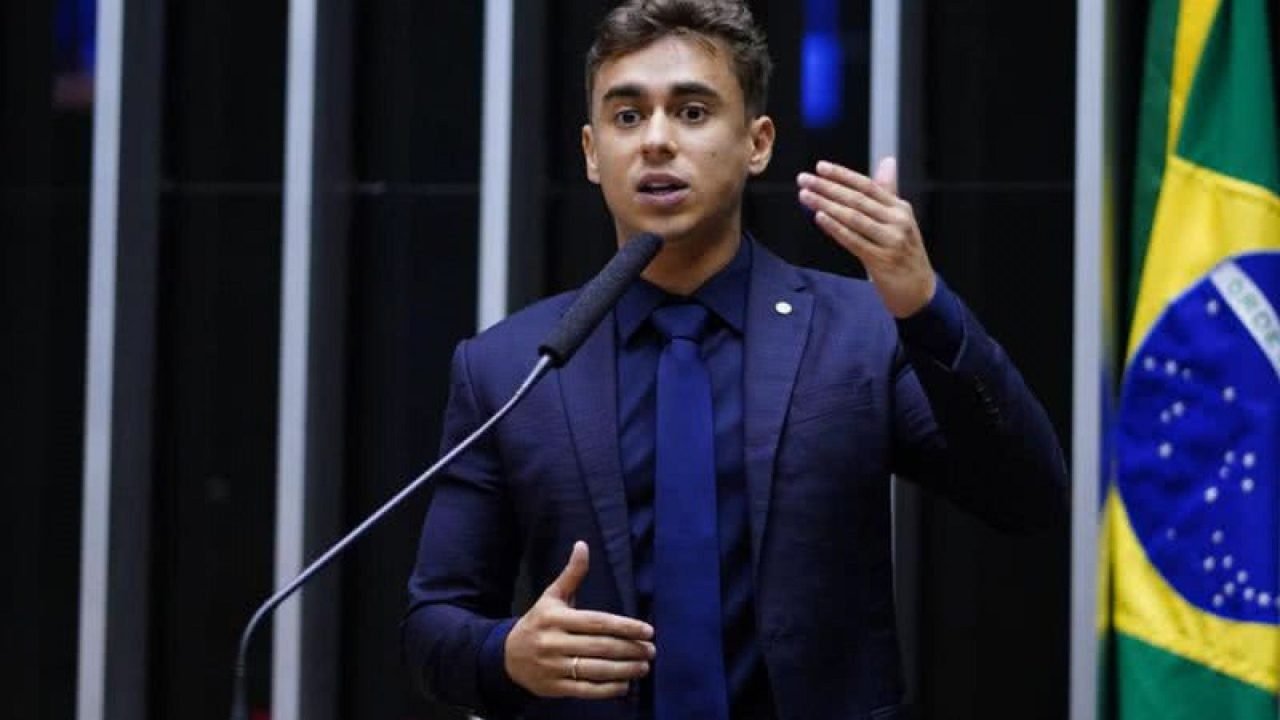 nikolas_ferreira_widelg_widelg-33579713-1