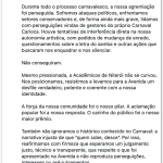 O desfile da Acadêmicos de Niterói no sambódromo da Marquês de Sapucaí durante o