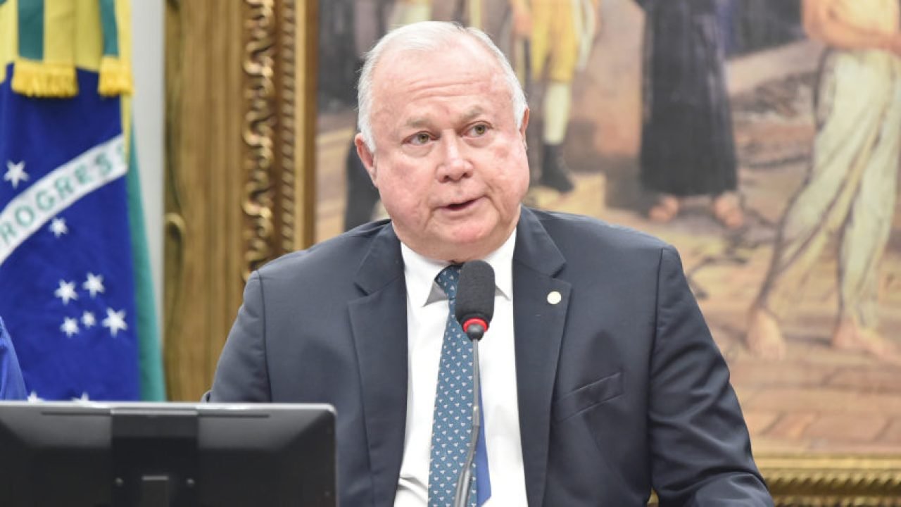 Foto: Azi foi presidente da CCJ em 2025 e é considerado um deputado moderado