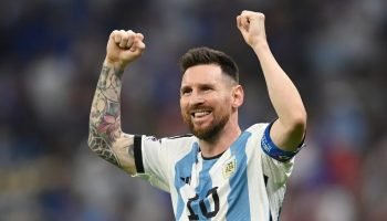 Messi comemorando o segundo gol da vitória contra a França na grande final da Co