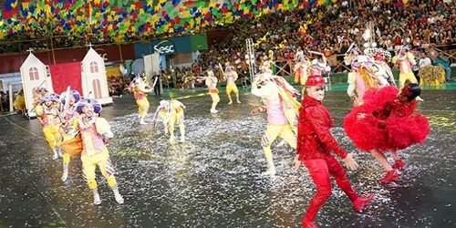 quadrilhaDanadoBom