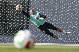 Imagem do goleiro Weverton, do Grêmio e da seleção brasileira — Foto: Imagem do