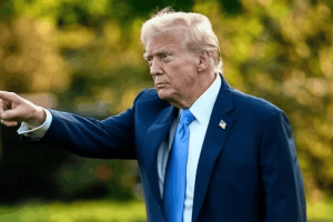 Foto: Donald Trump declarou que as nações dependentes do petróleo do Golfo têm o