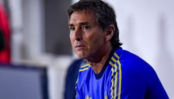 Imagem colorida do técnico Carlos Ubeda, do Boca Jrs. — Foto: 1 de 1 Imagem colo