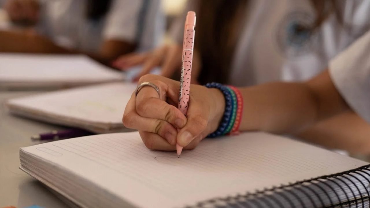 unnamed__3_-35970980