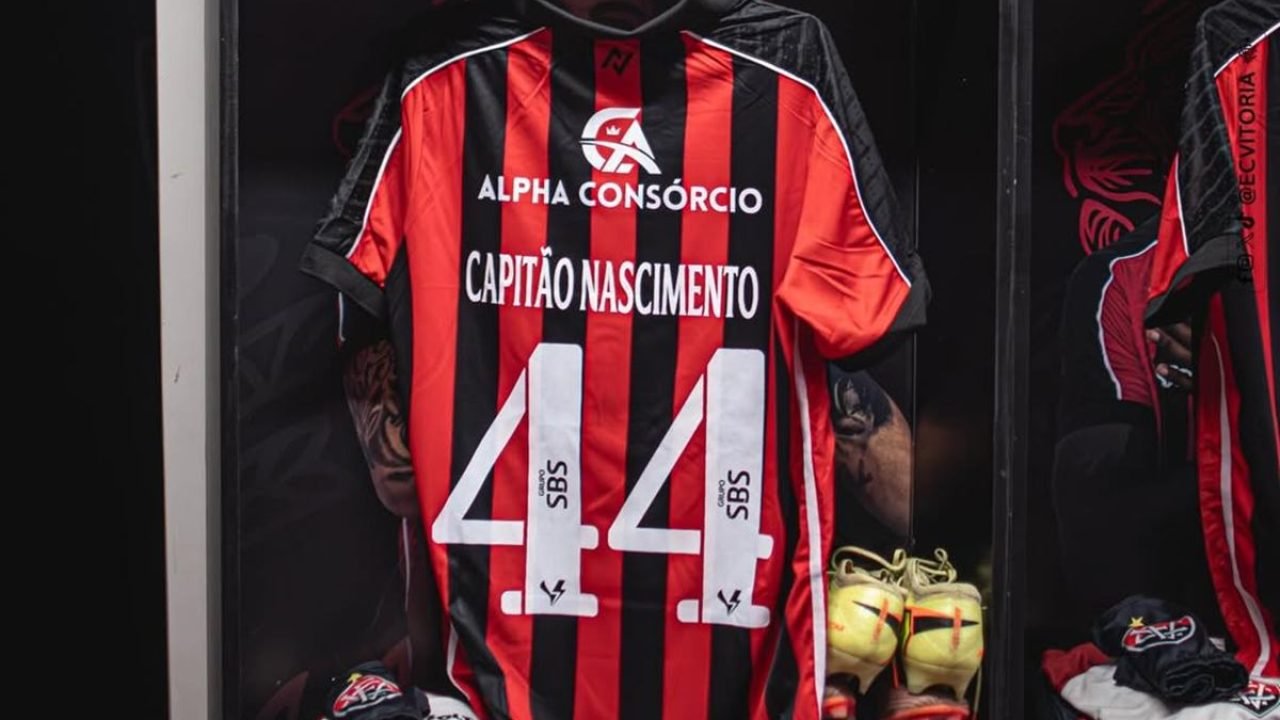 Foto colorida do uniforme do Vitória — Foto: 1 de 1 Foto colorida do uniforme do