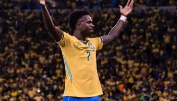 Vini Jr. reúne mulheres e famosos em after após vitória da Seleção Brasil — Foto