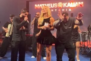 Virginia Fonseca causa ao subir no palco enquanto Zé Felipe canta Só Tem Eu. — F