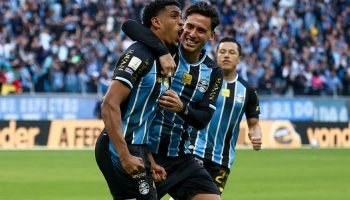 wallace-zagueiro-gremio